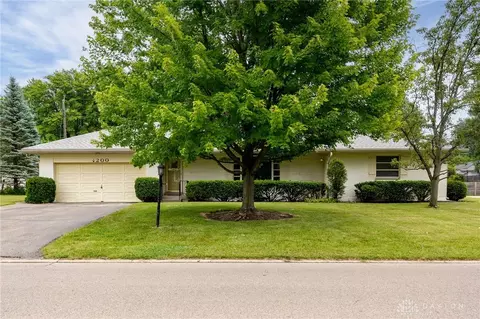 4200 Overland Trl, Dayton, OH 45429