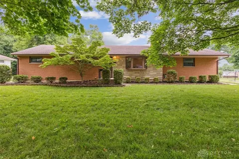 1440 Howell Rd, Dayton, OH 45434