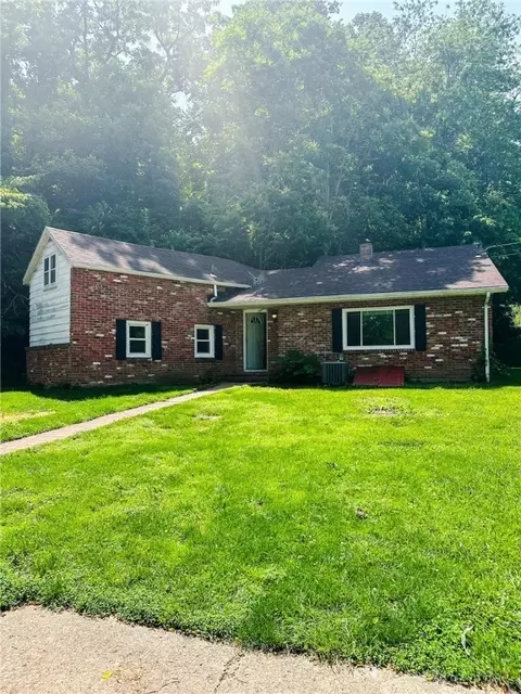 11950 Oxford Rd, Germantown, OH 45327