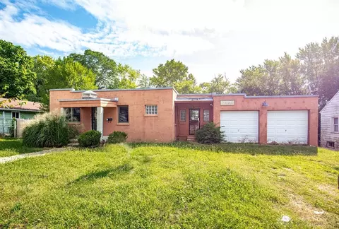 2432 Fairport Ave, Dayton, OH 45406