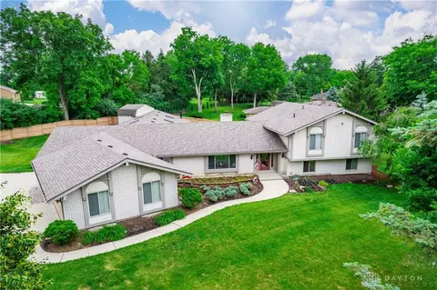 6700 Vienna Woods Trl, Dayton, OH 45459