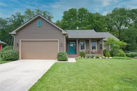 415 Spring Glen Dr, Yellow Springs, OH 45387