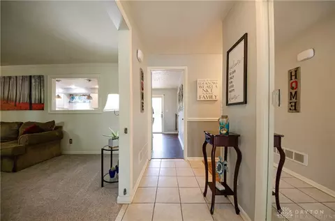 855 E David Rd, Dayton, OH 45429 photo 7