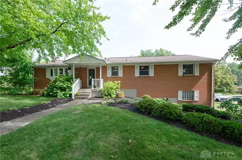855 E David Rd, Dayton, OH 45429