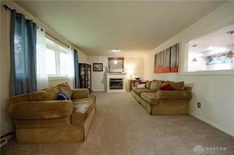 855 E David Rd, Dayton, OH 45429 photo 8