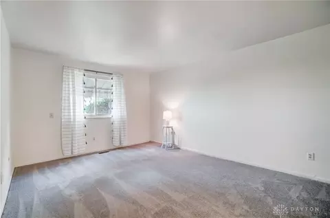 5625 E Coach Dr #H, Kettering, OH 45440 photo 12