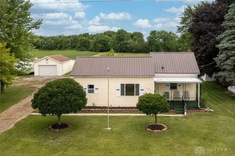 8465 E Us Route 36, Conover, OH 45317