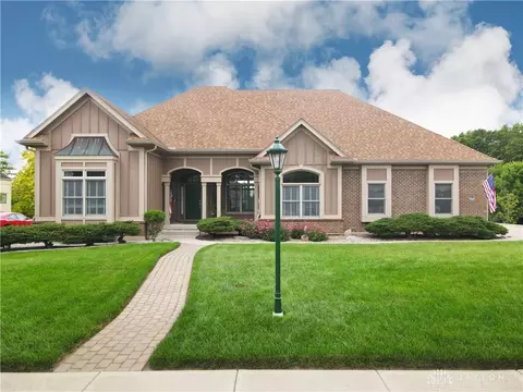 1443 Prestonwood Ct, Xenia, OH 45385
