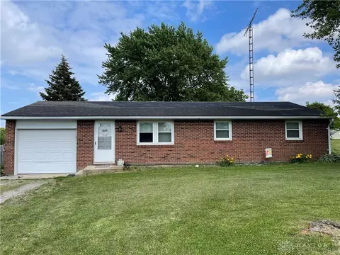 8537 Mcmecham Rd, Greenville, OH 45331
