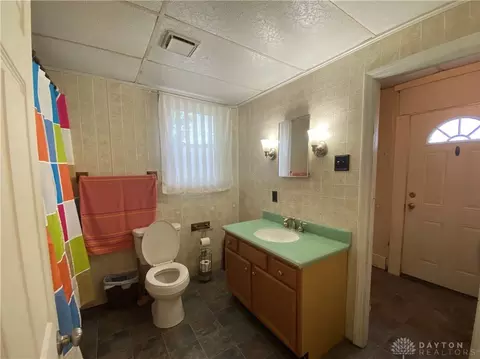 592 Pearl St, Ithaca, OH 45304 photo 22