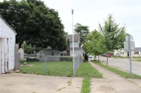 592 Pearl St, Ithaca, OH 45304 photo 41