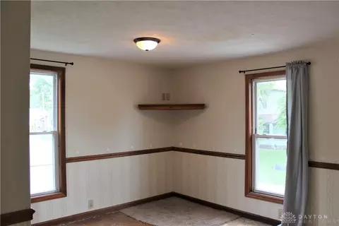 592 Pearl St, Ithaca, OH 45304 photo 34