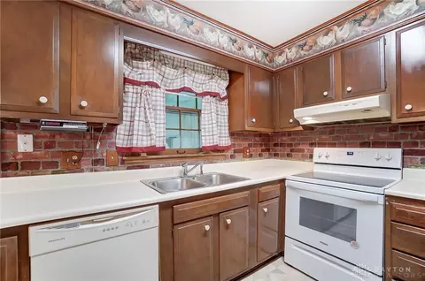 6010 Bendel Dr, Monroe, OH 45050 photo 8