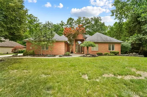 897 Highpoint Dr, Springboro, OH 45066 photo 4