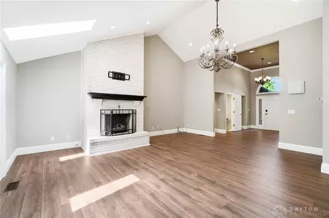 897 Highpoint Dr, Springboro, OH 45066 photo 9