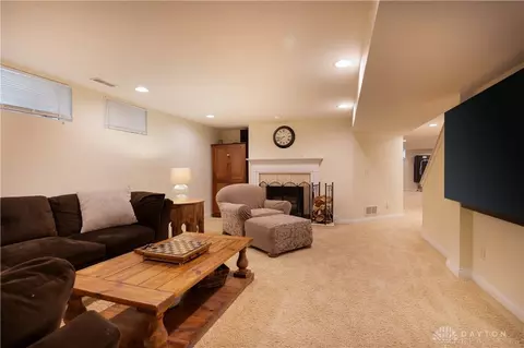4256 Schrubb Dr, Kettering, OH 45429 photo 28