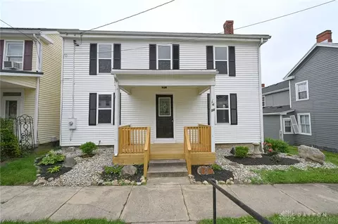 34 N Third St, Waynesville, OH 45068