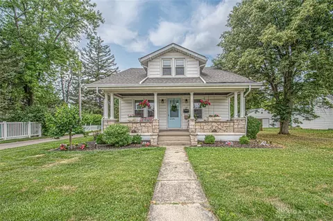 127 N 11th St, Miamisburg, OH 45342