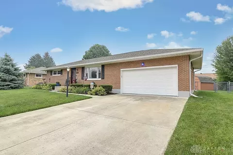 1717 Montego Dr, Springfield, OH 45503 photo 3