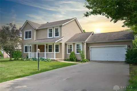2357 Eastwind Dr, Beavercreek, OH 45434