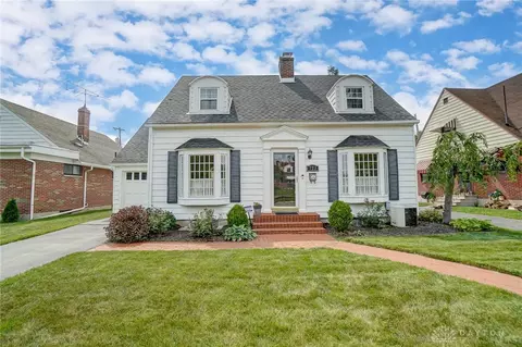 723 Broadmoor Dr, Dayton, OH 45419