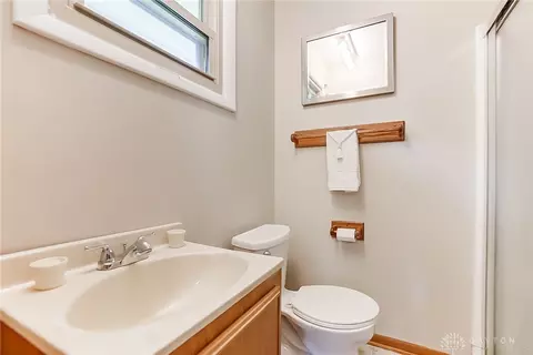 1065 Georgian Dr, Kettering, OH 45429 photo 14