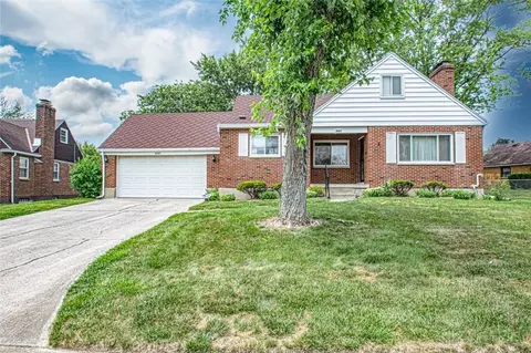 4261 Parkway Dr, Dayton, OH 45416