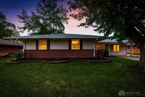 6605 Rosebury Dr, Dayton, OH 45424