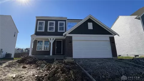 8163 Cherry Birch Dr, Tipp City, OH 45371