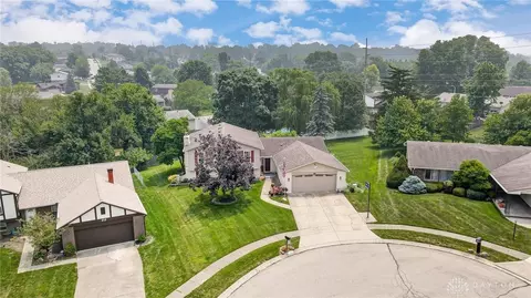 616 Yeoman Ct, Dayton, OH 45449