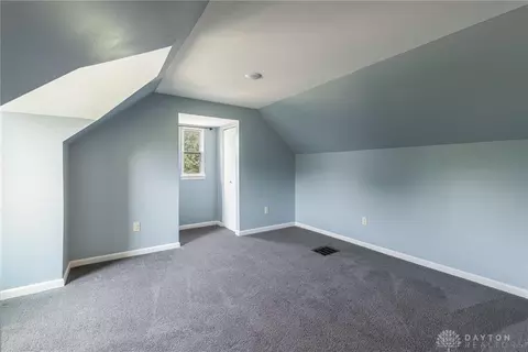 300 Lewiston Rd, Kettering, OH 45429 photo 19