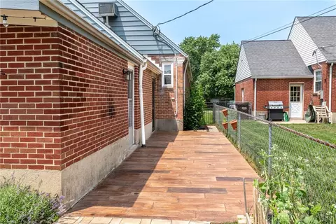 300 Lewiston Rd, Kettering, OH 45429 photo 37