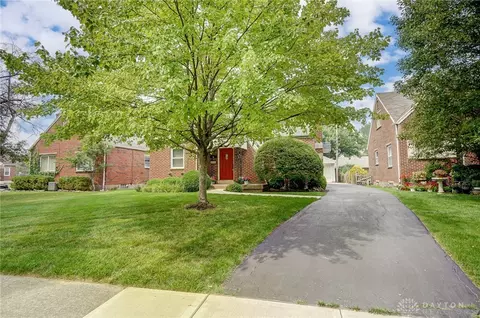 1106 Hampshire Rd, Dayton, OH 45419