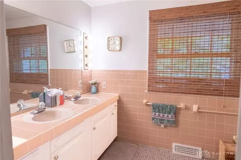 2360 Adirondack Trl, Kettering, OH 45409 photo 32