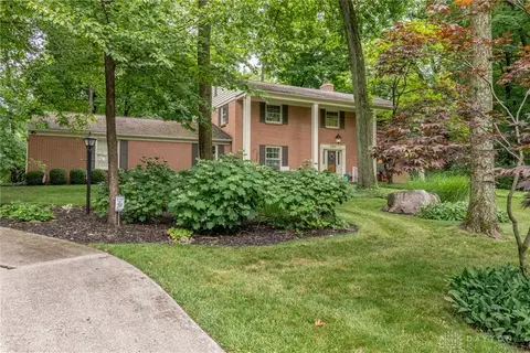 2360 Adirondack Trl, Kettering, OH 45409 photo 2