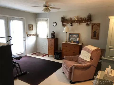 145 Pinecone Dr, Springboro, OH 45066 photo 5