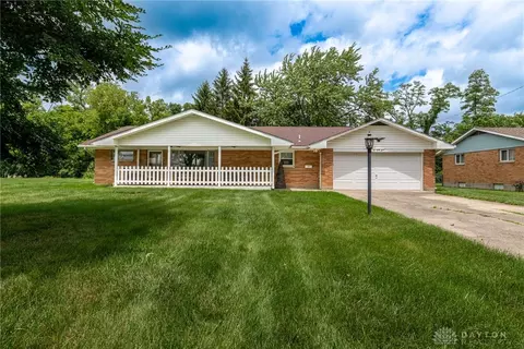 237 E Weaver St, New Lebanon, OH 45345