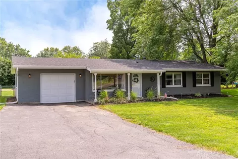 214 W Spring Valley Pike, Centerville, OH 45458 photo 2