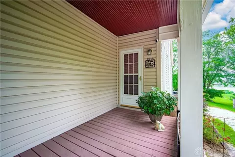 1938 S Burnett Rd, Springfield, OH 45505 photo 10