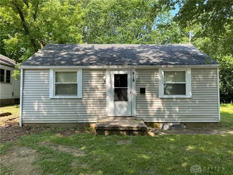 919 Elmhurst Rd, Dayton, OH 45417