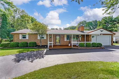 1060 Grange Hall Rd, Beavercreek, OH 45430