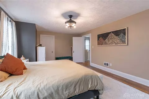 7033 Hamilton Ave, Cincinnati, OH 45231 photo 21