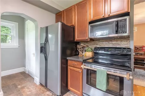 7033 Hamilton Ave, Cincinnati, OH 45231 photo 12