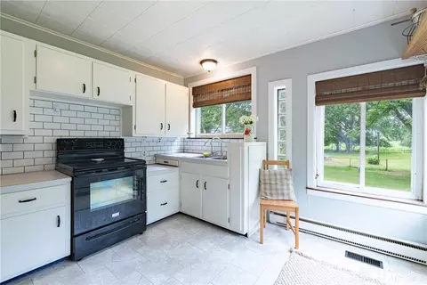 88 W Jackson Rd, Springfield, OH 45502 photo 18