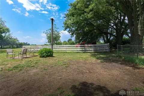 88 W Jackson Rd, Springfield, OH 45502 photo 28