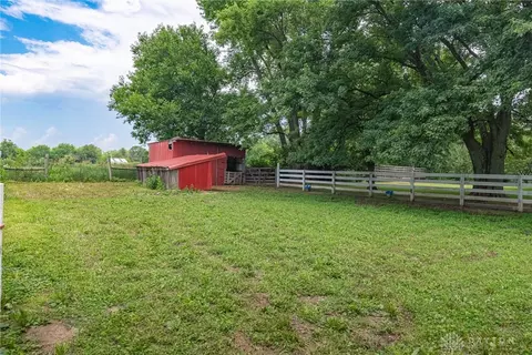 88 W Jackson Rd, Springfield, OH 45502 photo 31