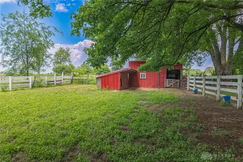 88 W Jackson Rd, Springfield, OH 45502 photo 29