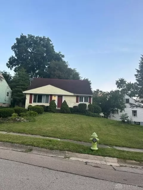 1244 Oakhill Ave, Fairborn, OH 45324