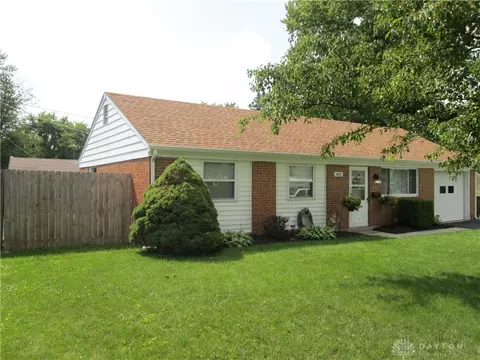 405 Skipper Ct, Union, OH 45322