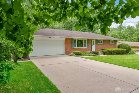 223 E Lytle 5 Points Rd, Centerville, OH 45458 photo 3